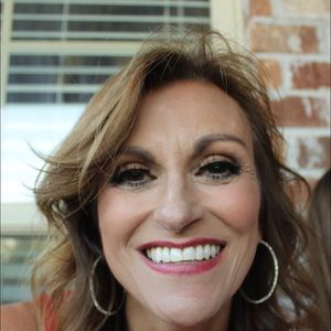 Meet your Posher, Oreta